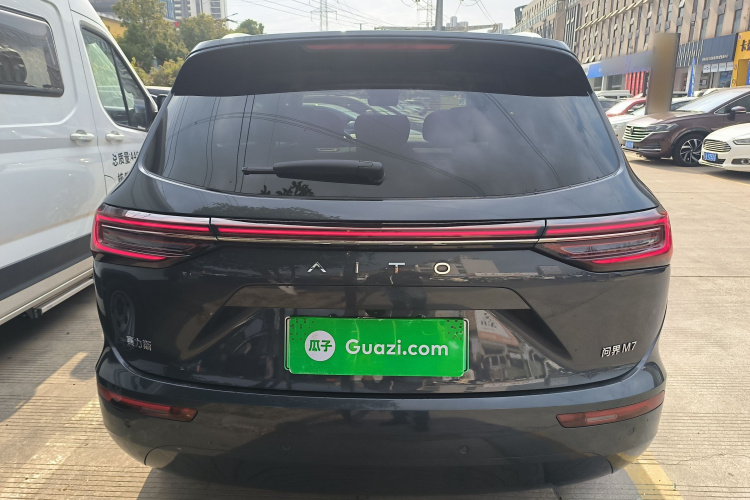 鸿蒙智行 问界M7 2024款 1.5T 后驱Plus版 5座车身外观6