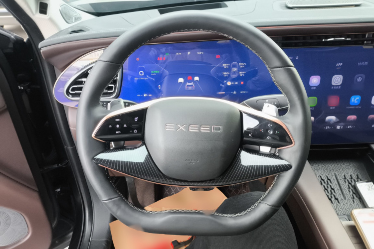 星途揽月 2023款 400T 四驱星尊版 6座中控内饰13