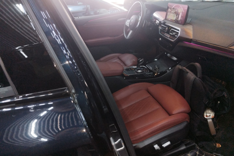 宝马X3 2022款 改款二 xDrive30i 领先型 M曜夜套装局部细节41