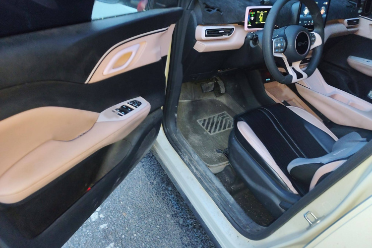 比亚迪 海鸥 2025款 305km 活力版中控内饰7003