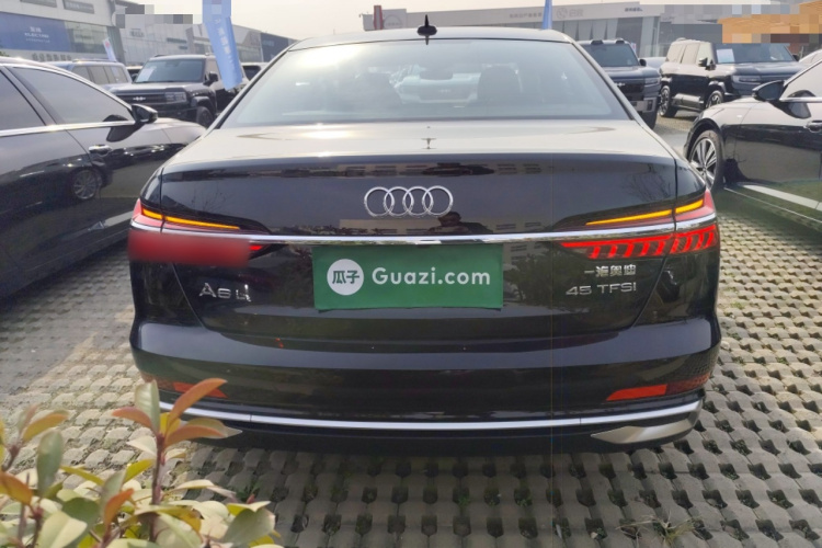 奥迪A6L 2024款 45 TFSI 臻选动感型车身外观6