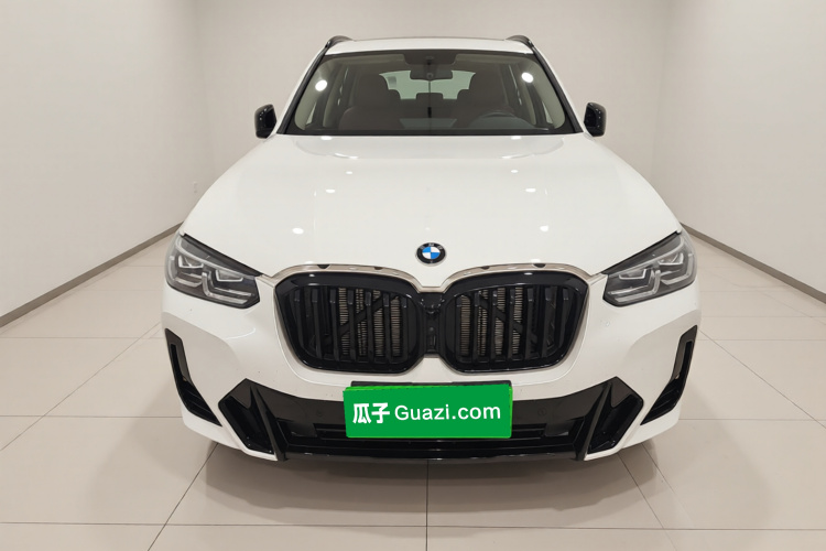 宝马X3 2023款 xDrive30i 领先型 M曜夜套装车身外观2