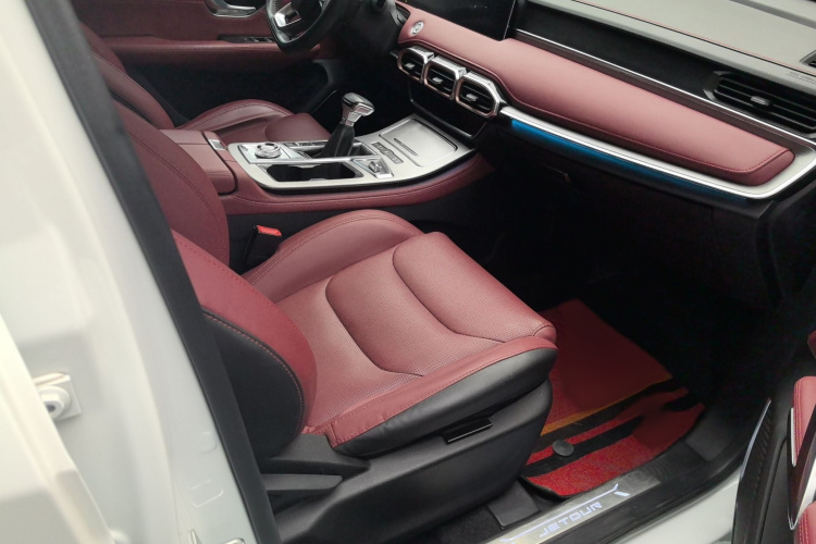 捷途X70 PLUS 2021款 1.5T DCT山 5座局部细节41