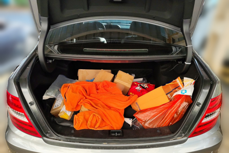 奔驰C级 2013款 C 180 CGI 经典型局部细节23