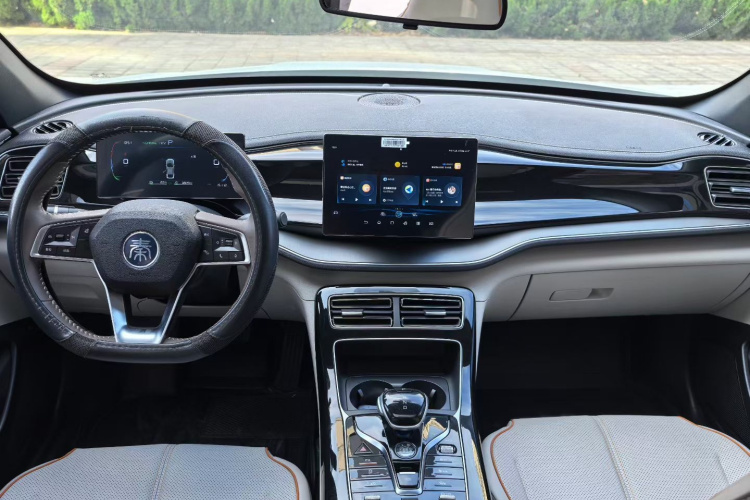 比亚迪 秦PLUS 2023款 冠军版 DM-i 120KM领先型中控内饰7002