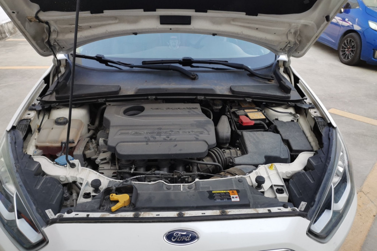 福特 福睿斯 2015款 1.5L 自动时尚型机舱底盘24