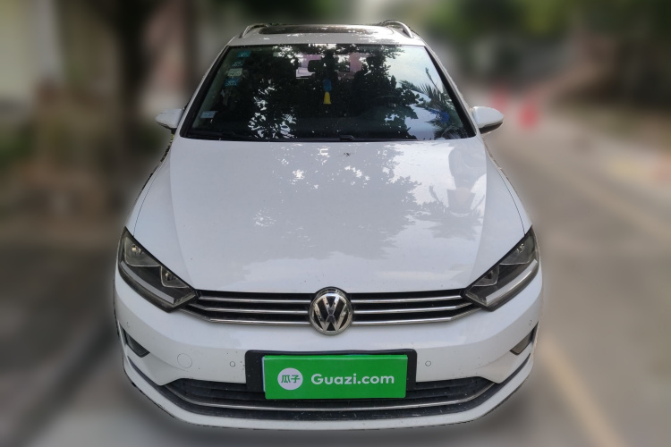 大众 高尔夫·嘉旅 2016款 230TSI 自动进取型车身外观2