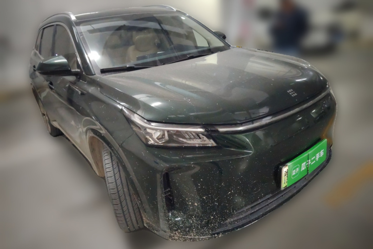 蓝电E5 PLUS 2025款 165km 长续航版 7座车身外观3