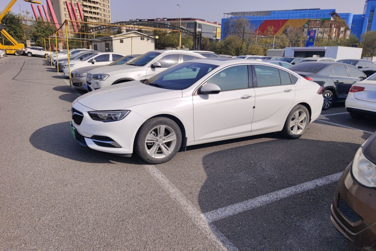 别克 君威 2019款 20T 精英型 国VI车身外观6003