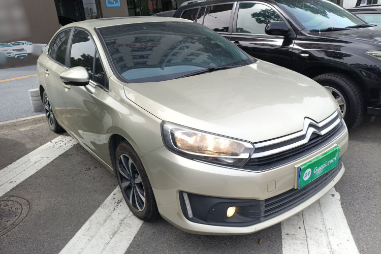 雪铁龙 C4世嘉 2018款 1.6L 自动豪华型车身外观6002