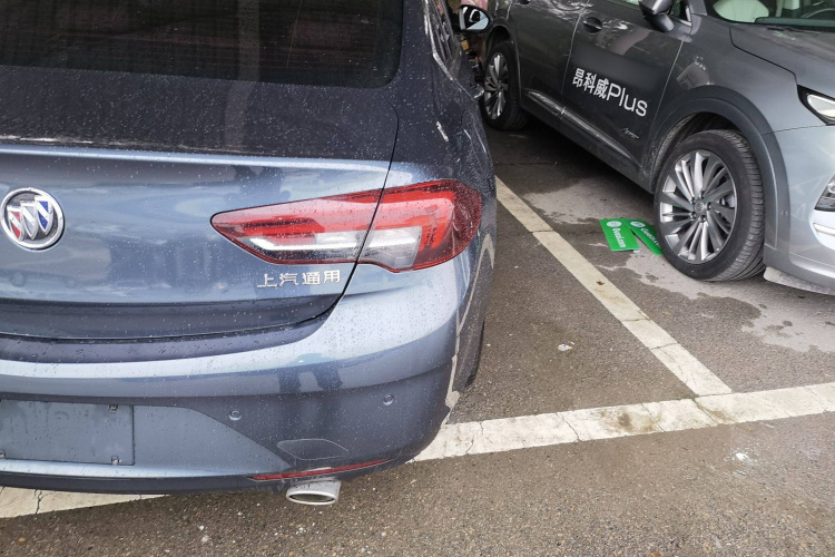 别克 君威 2019款 28T 尊享型 国VI车身外观9