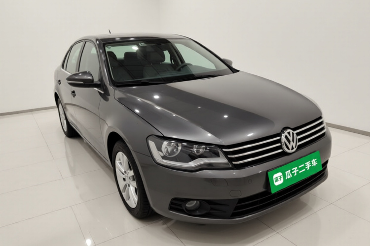 大众 宝来 2014款 1.6L 手动舒适型车身外观3