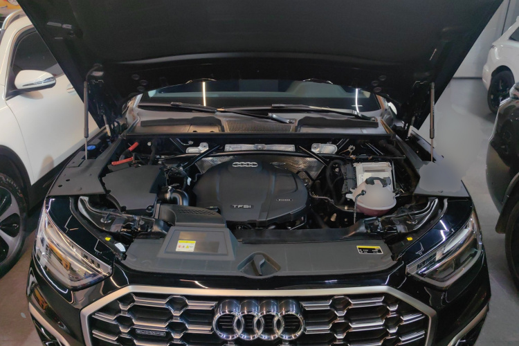 奥迪Q5L 2022款 40T 时尚动感型局部细节24