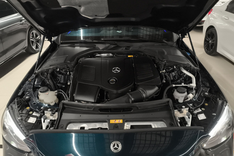 奔驰C级 2023款 改款 C 200 L 运动版局部细节24