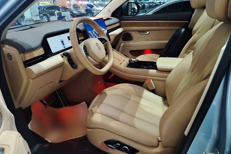 鸿蒙智行 问界M7 2024款 1.5T 智驾四驱Max版 6座局部细节19