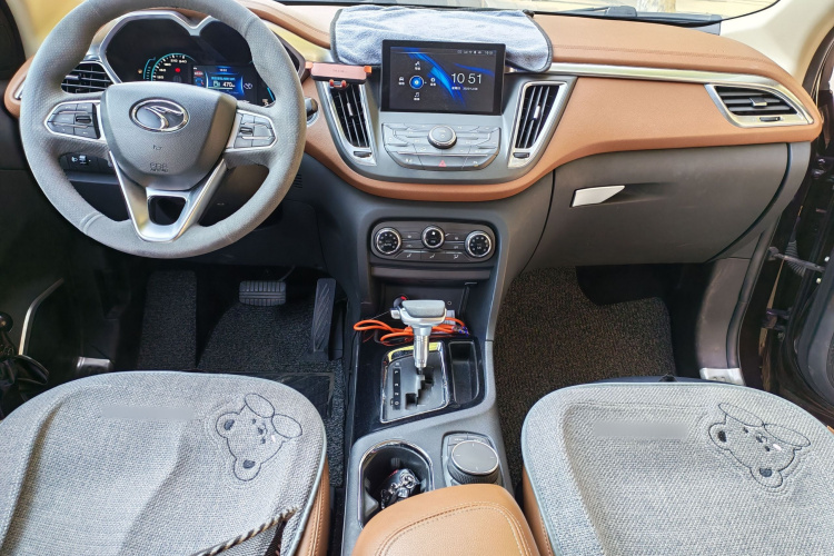 东南DX7 2015款 1.5T 自动精英型中控内饰12