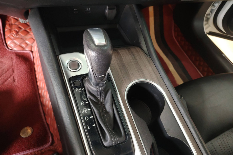 日产 天籁 2021款 2.0L XL 舒适版局部细节18