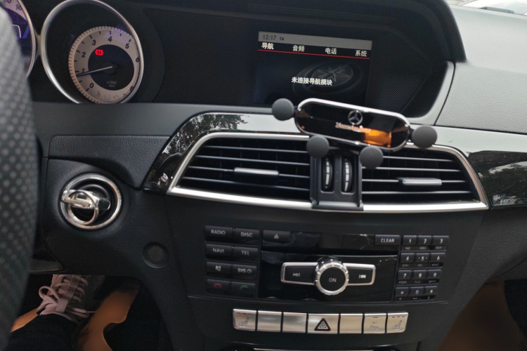 奔驰C级 2013款 C 260 时尚型 Grand Edition局部细节16