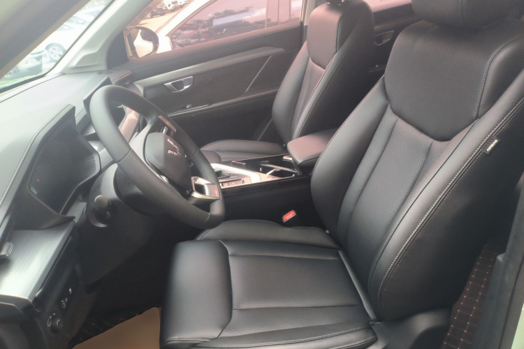 五菱汽车 五菱星辰 2021款 1.5T CVT星辉版中控内饰19