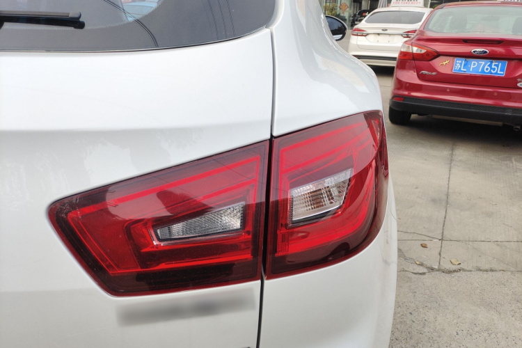 宝沃BX5 2020款 20TGDI 自动两驱先锋型车身外观9