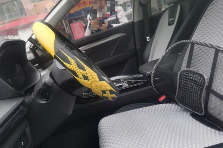 五菱汽车 五菱星辰 2021款 1.5T CVT星辉版局部细节19