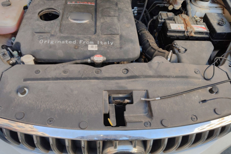 SWM斯威汽车 SWM斯威X7 2016款 1.5T 手动豪华型 7座局部细节24