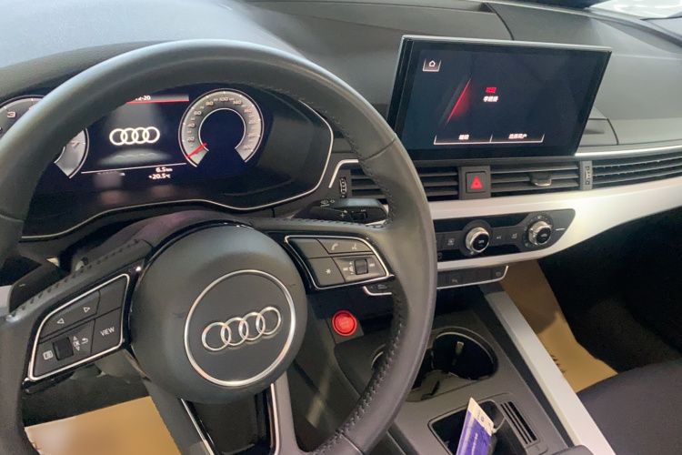 奥迪A4L 2020款 40 TFSI 时尚动感型中控内饰7003