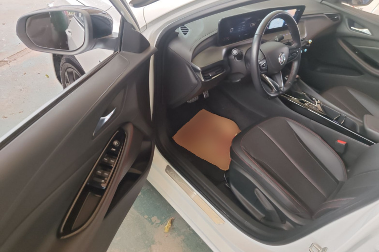 别克 威朗 2023款 Pro GS 猎风版中控内饰7003