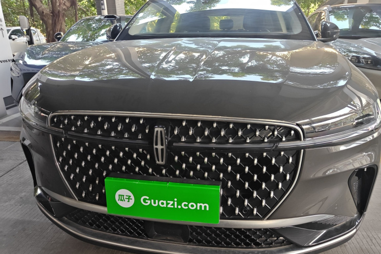 林肯 航海家 2023款 2.0T 四驱尊睿版车身外观2