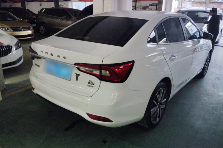 荣威i5 2019款 20T 自动4G互联超能旗舰版车身外观7