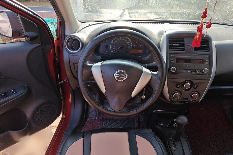 日产 阳光 2015款 1.5XE CVT舒适版局部细节13