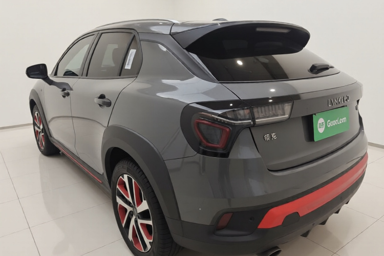 领克02 2021款 1.5T DCT两驱耀Pro车身外观5