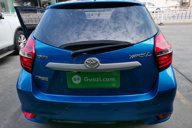 丰田 YARiS L 致炫 2016款 改款 1.5E CVT魅动版车身外观6