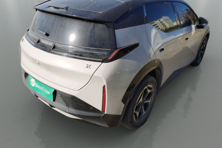 极氪X 2025款 五座后驱版车身外观7