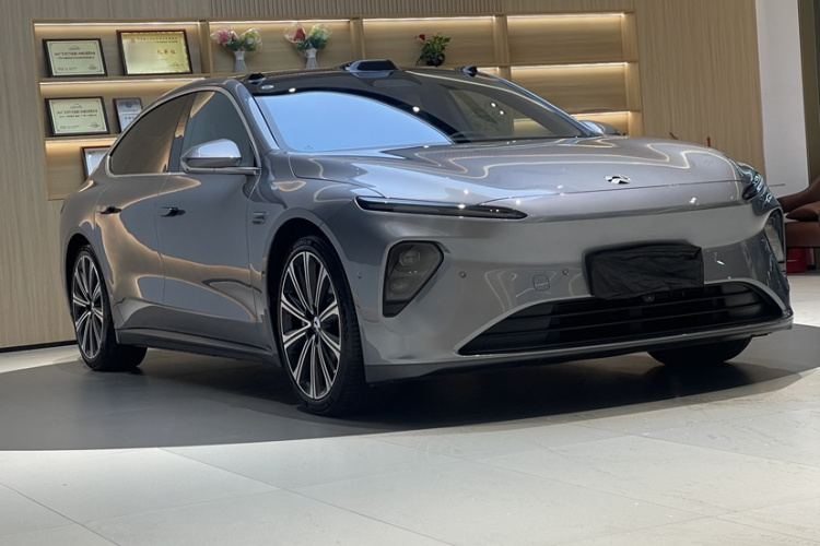 蔚来ET7 2024款 75kWh 行政签名版车身外观6003