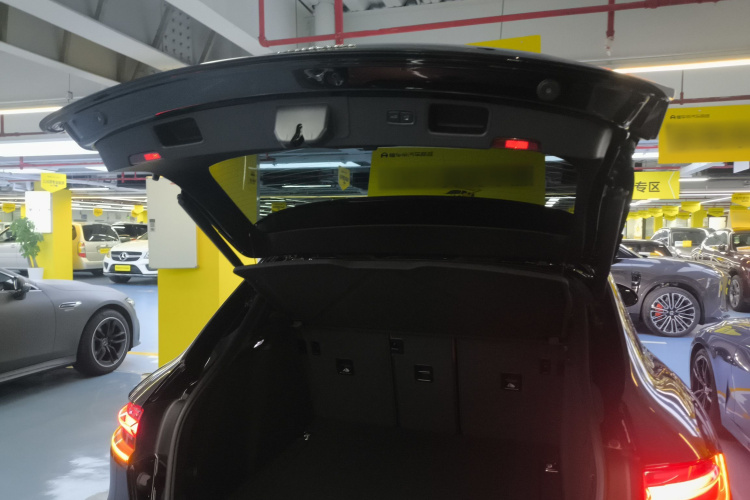 保时捷 2023款 Macan 2.0T局部细节23