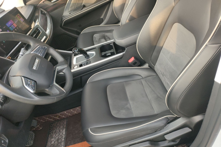 哈弗H6 2023款 国潮版 1.5T 自动都市版中控内饰19