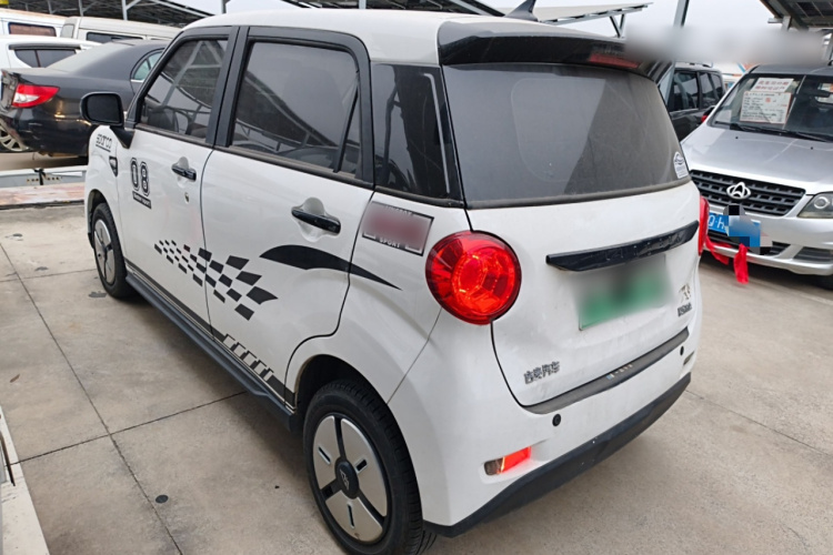 凌宝汽车 凌宝BOX 2023款 蔡文姬版车身外观4