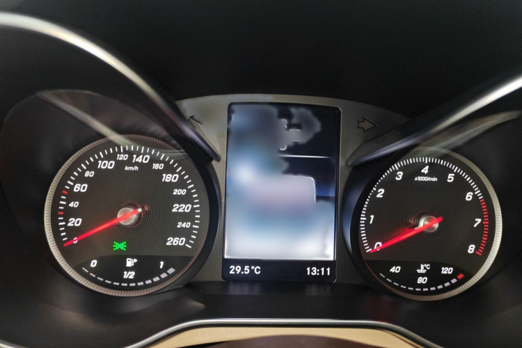 奔驰C级 2015款 C 200 L局部细节14