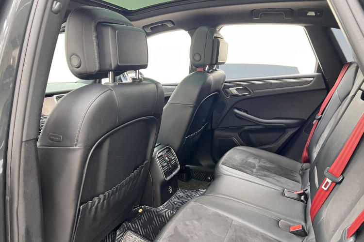 保时捷 2020款 Macan 2.0T中控内饰7006