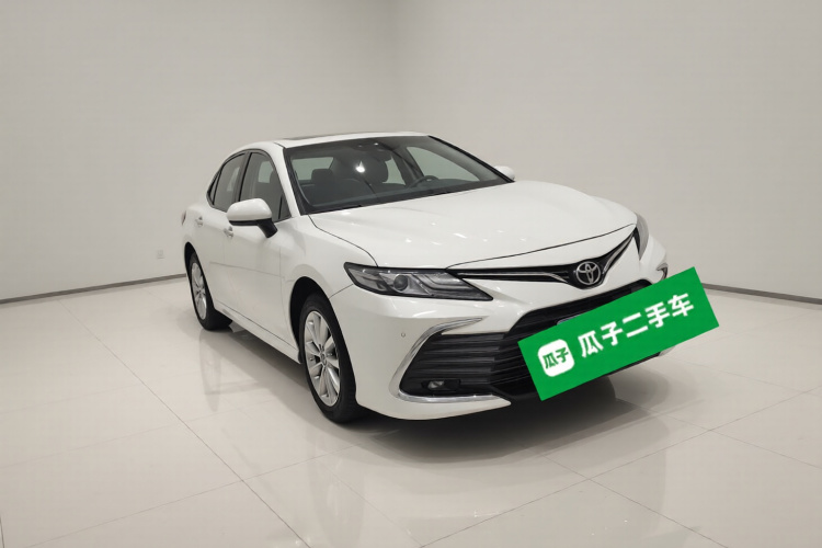 丰田 凯美瑞 2021款 2.0G 豪华版车身外观3