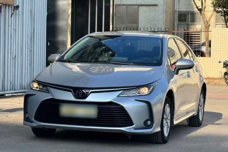 丰田 卡罗拉 2021款 1.2T S-CVT 精英版车身外观6003