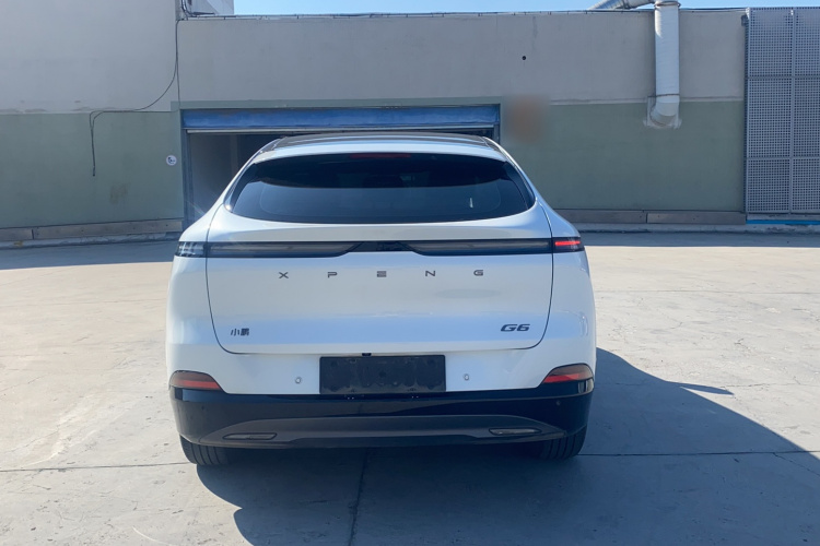 小鹏G6 2025款 625 长续航 Max 旗舰版车身外观6005