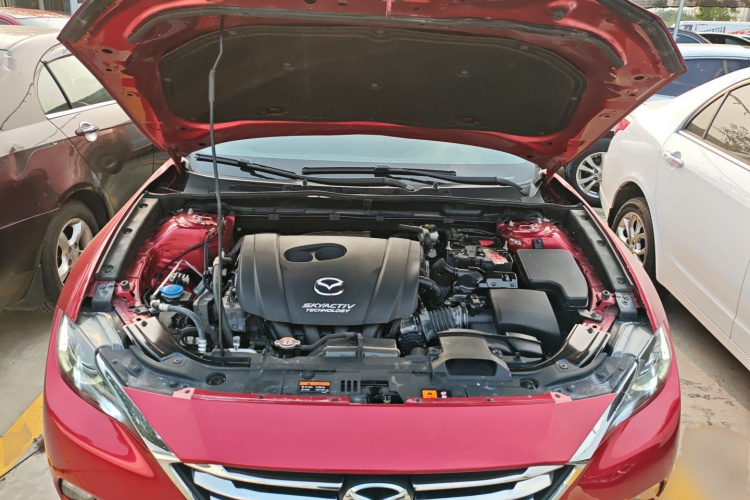 马自达CX-4 2018款 2.0L 自动两驱蓝天探索版 国V机舱底盘24