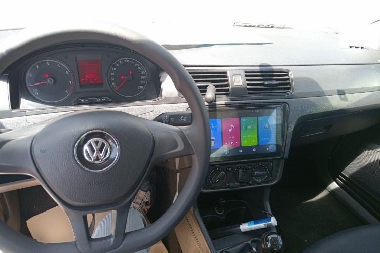 大众 桑塔纳 2016款 1.6L 手动风尚版中控内饰12