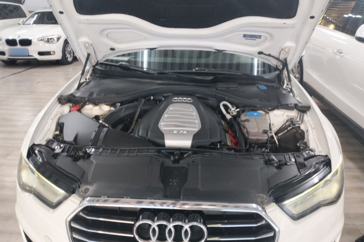 奥迪A6L 2016款 30 FSI 舒适型机舱底盘24
