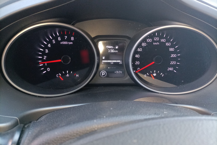 起亚 智跑 2015款 2.0L 自动两驱版GL局部细节14