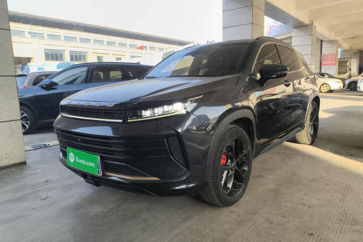 星途追风 2022款 凡尔赛版 1.6T DCT乘风起版车身外观1