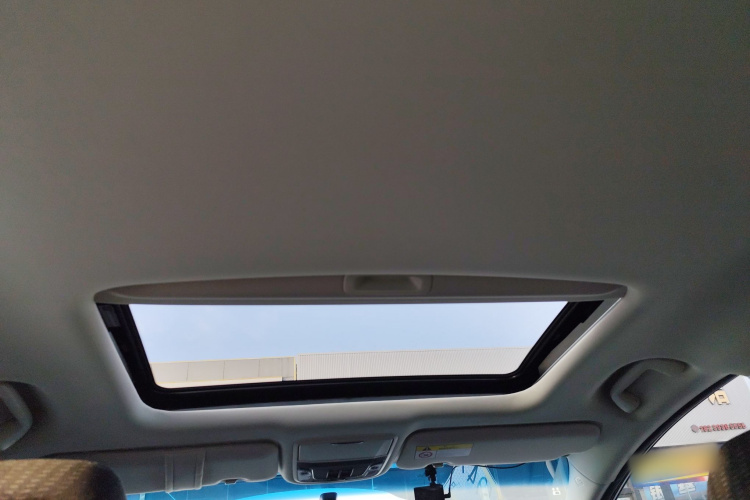 本田 艾力绅 2016款 2.4L 舒适版中控内饰22