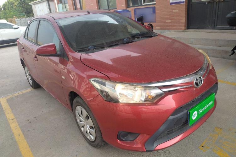 丰田 威驰 2014款 1.5L 自动智臻版车身外观3